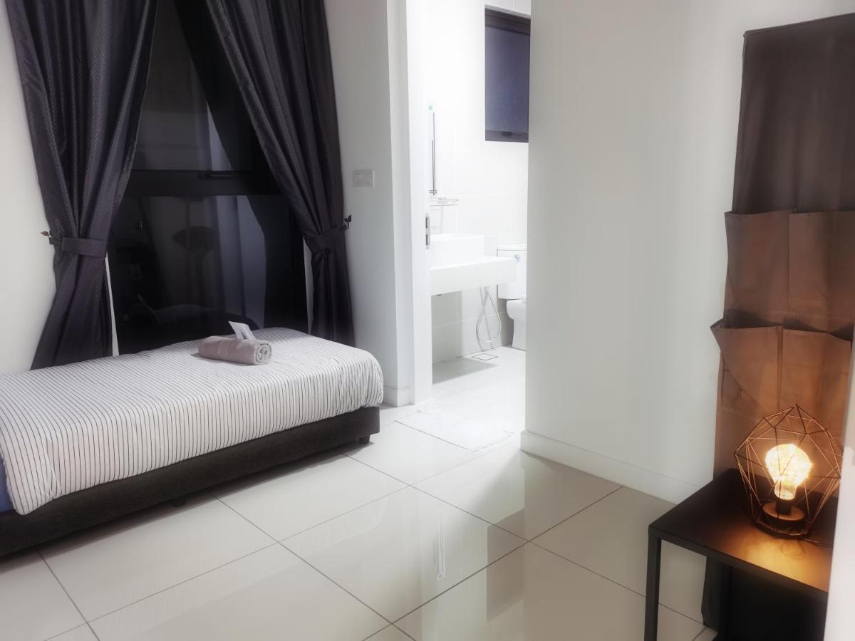 شقة Le Pavillion Puchong By Widebed Upto 6Pax كوالالمبور المظهر الخارجي الصورة