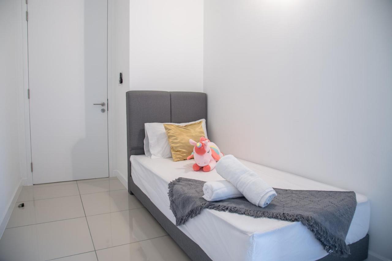 شقة Le Pavillion Puchong By Widebed Upto 6Pax كوالالمبور المظهر الخارجي الصورة